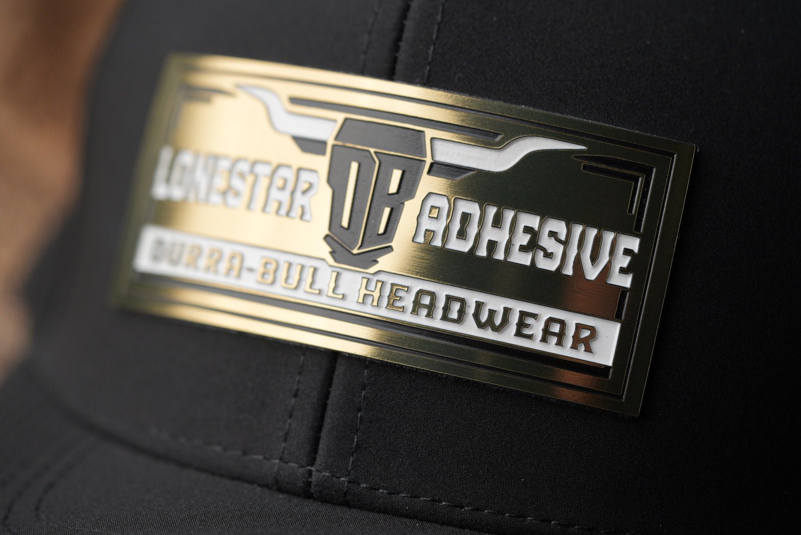 Acrylic: Antique Gold / Black / White TriLayer Durra-Bull™ Laserable Panels (12"x24")