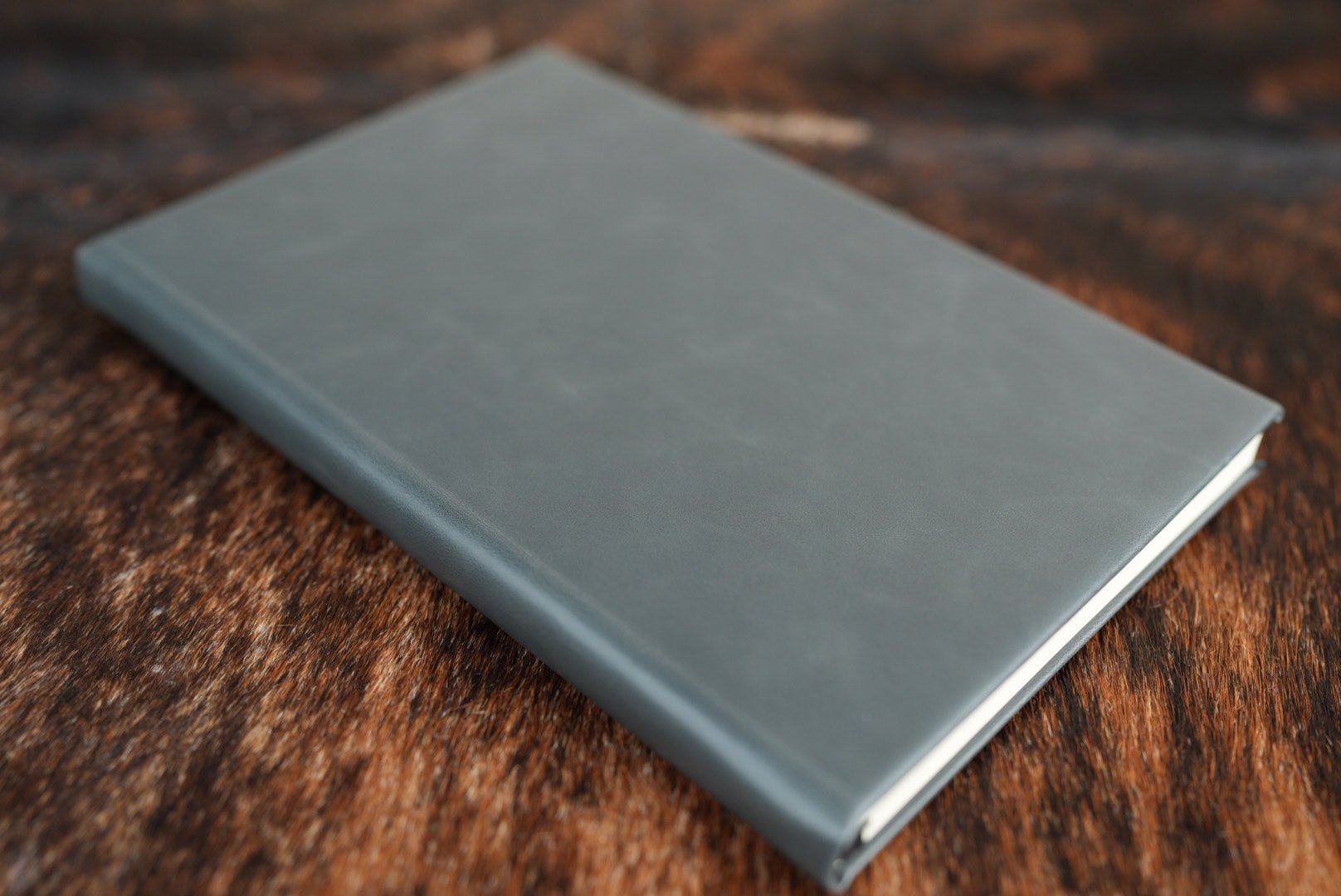 Notebook Journals: Heritage Collection Premium Leatherette®